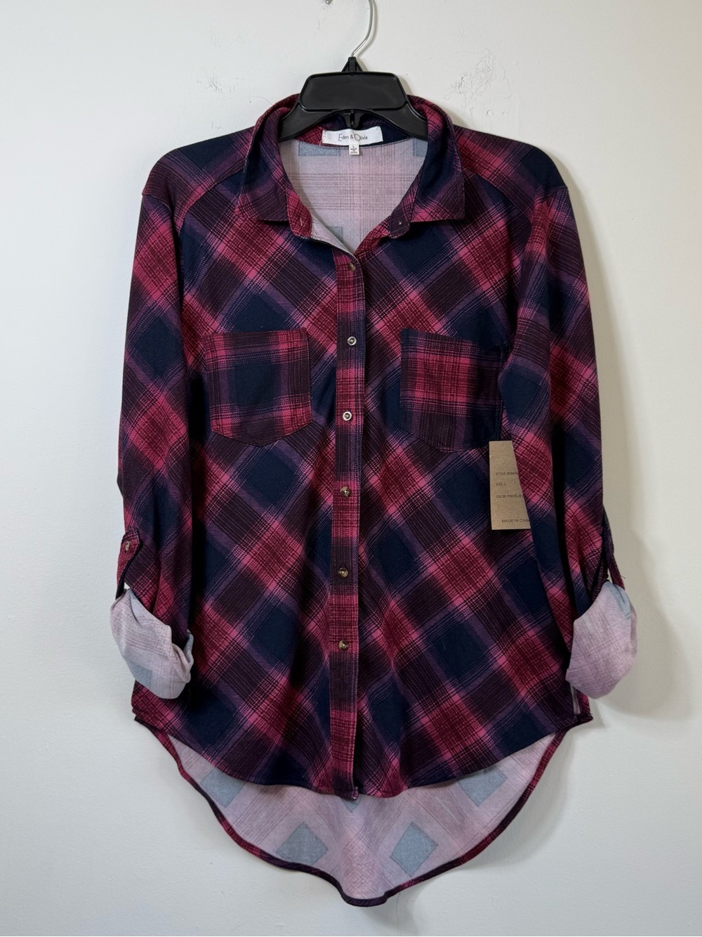 NWT Eden & Olivia Berry & Navy Plaid Button Down Tunic Shirt Roll Tab L